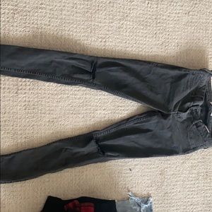 Black skinny holister jeans